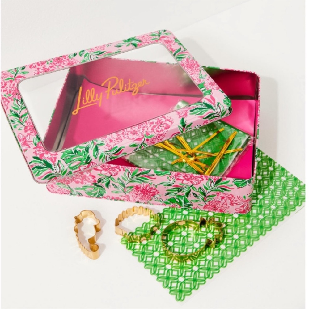 Lilly Pulitzer Cookie Cutter Exchange Set New